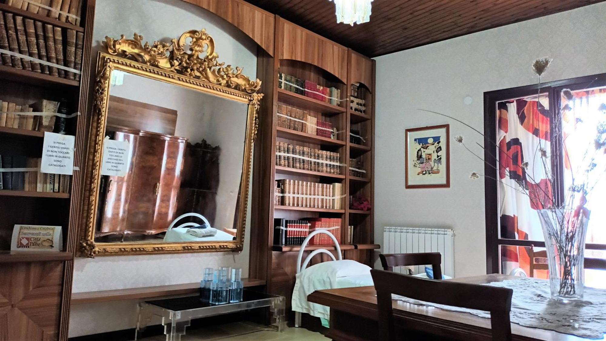 Cerchiara di Calabria Antica Dimora Palazzo Rovitti Bed & Breakfast エクステリア 写真